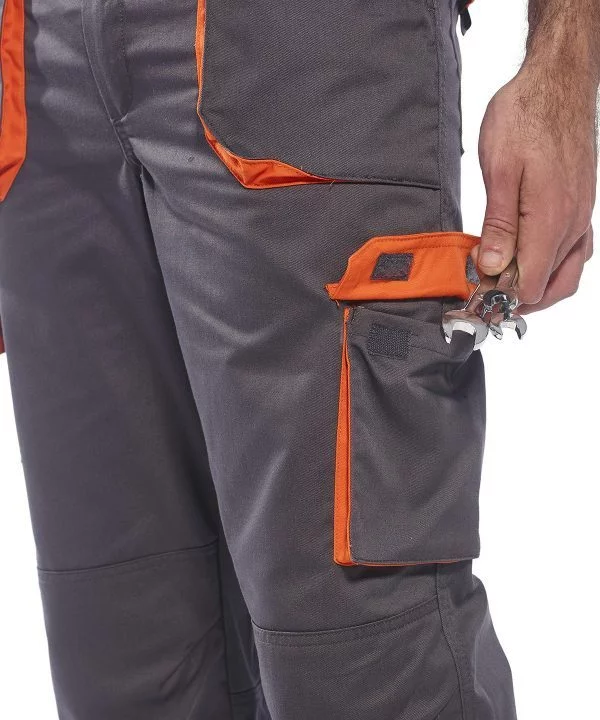 Contrast bib and brace
